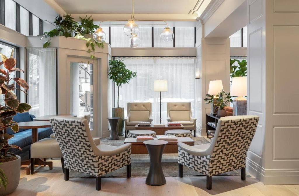Woodlark Hotel