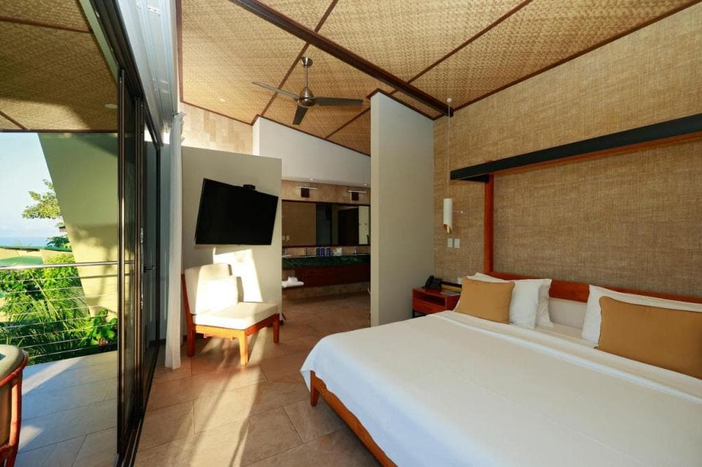 Hotel Three Sixty - Adults Only