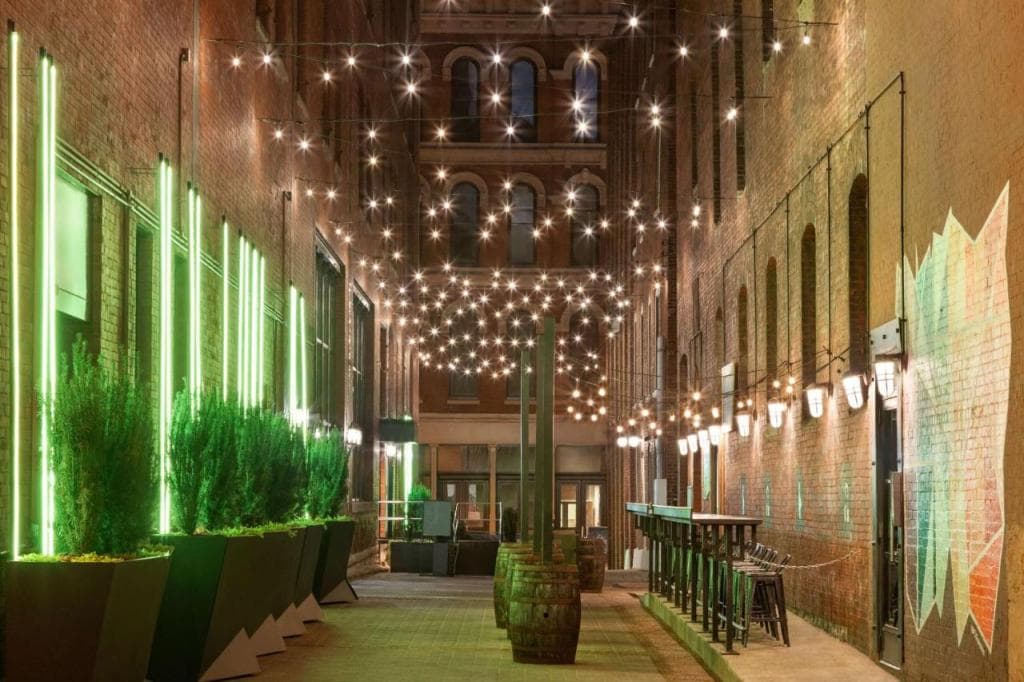 The Bankers Alley Hotel Nashville, Tapestry Collection by Hilton