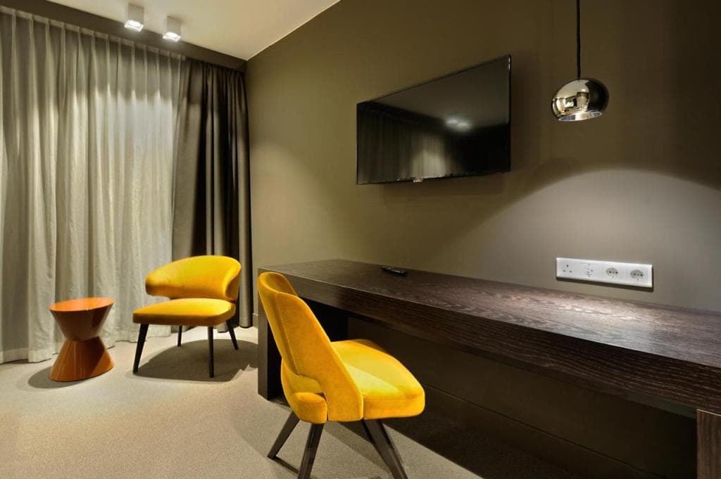 Amsterdam Forest Hotel