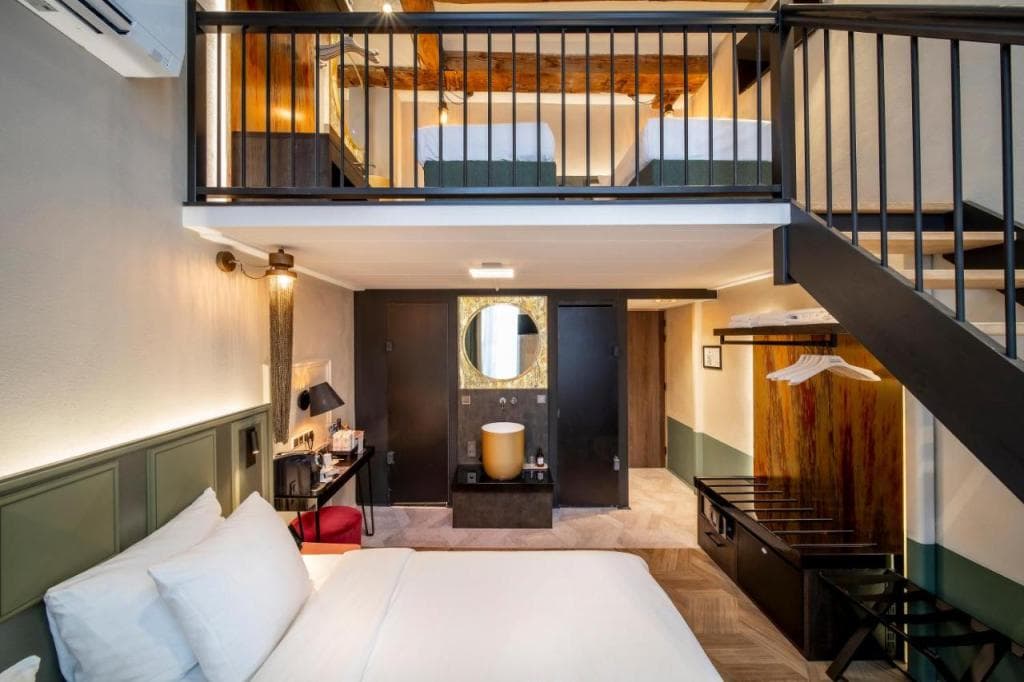 Mister Highland Hotel