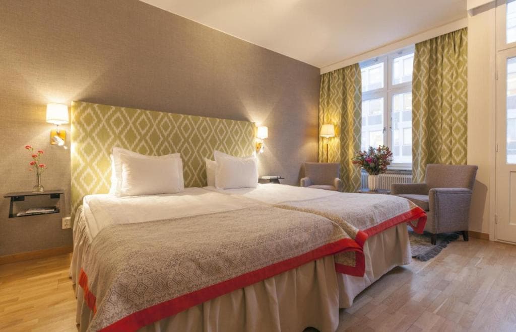 Home Hotel Wellington