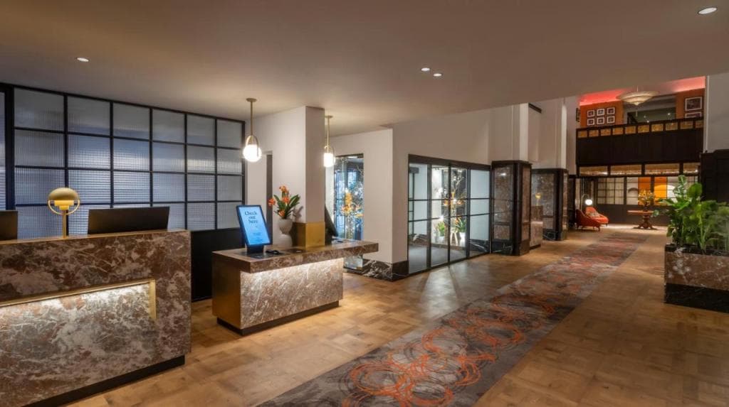 Clayton Hotel Amsterdam American