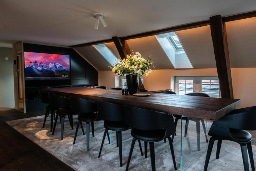 Le Bijou LQ80 Jacuzzi Penthouse