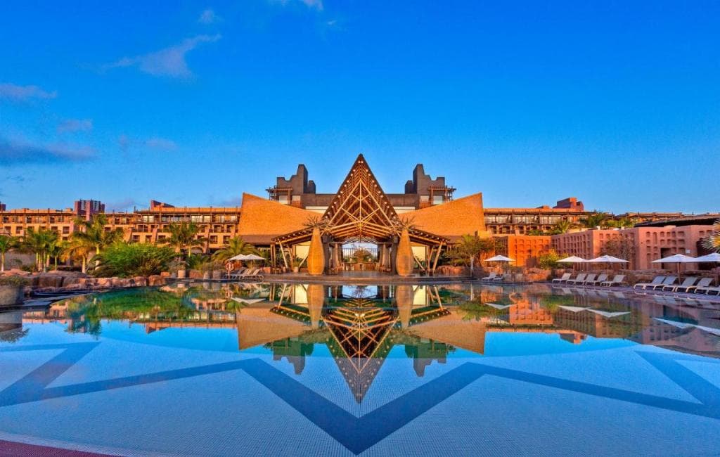 Lopesan Baobab Resort