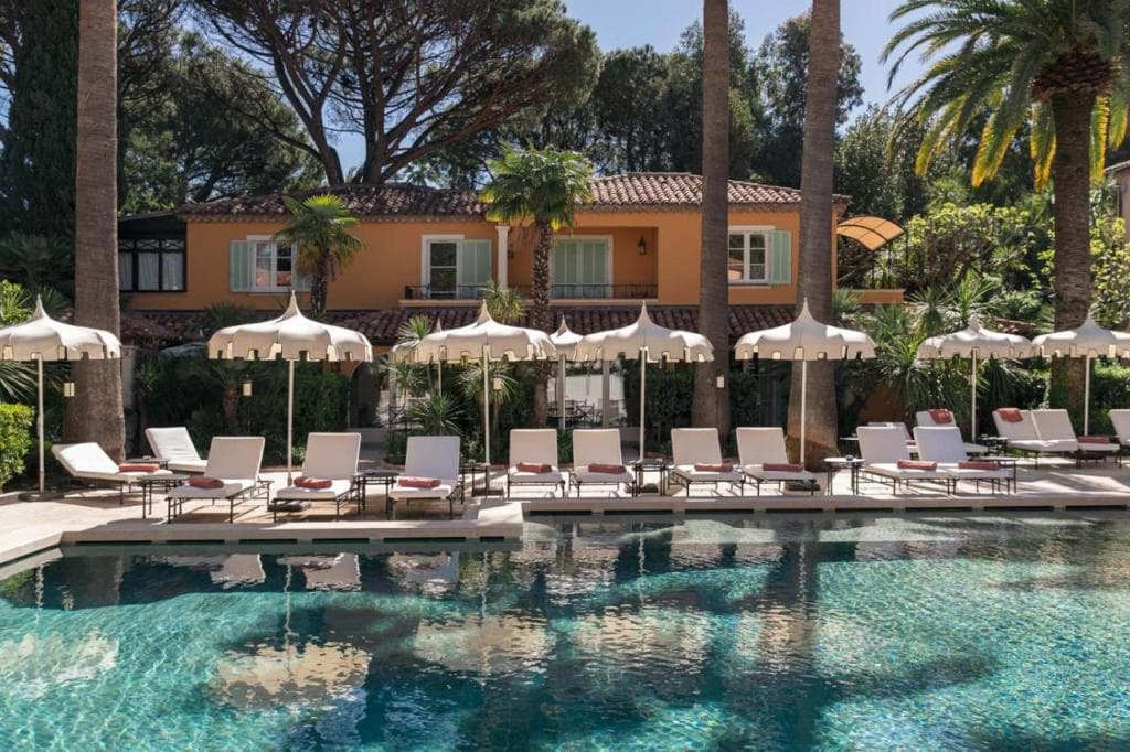 La Bastide de Saint-Tropez : une demeure provençale entre jardin exotique et mer