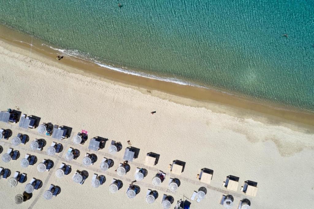 Dionysos Seaside Resort Ios