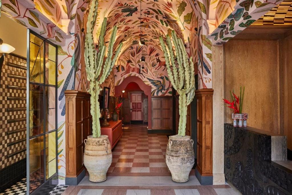 Downtown Los Angeles Proper Hotel, a Member of Design Hotels
