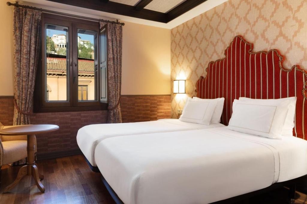 Hotel Palacio de Santa Paula, Autograph Collection
