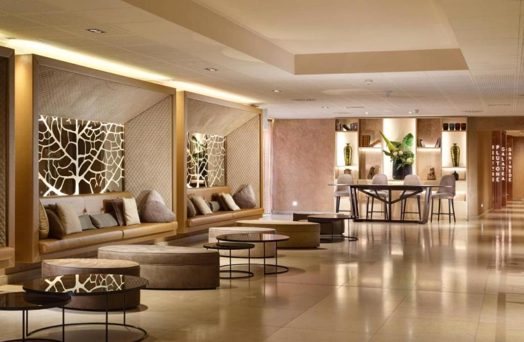 Enterprise Hotel Design & Boutique