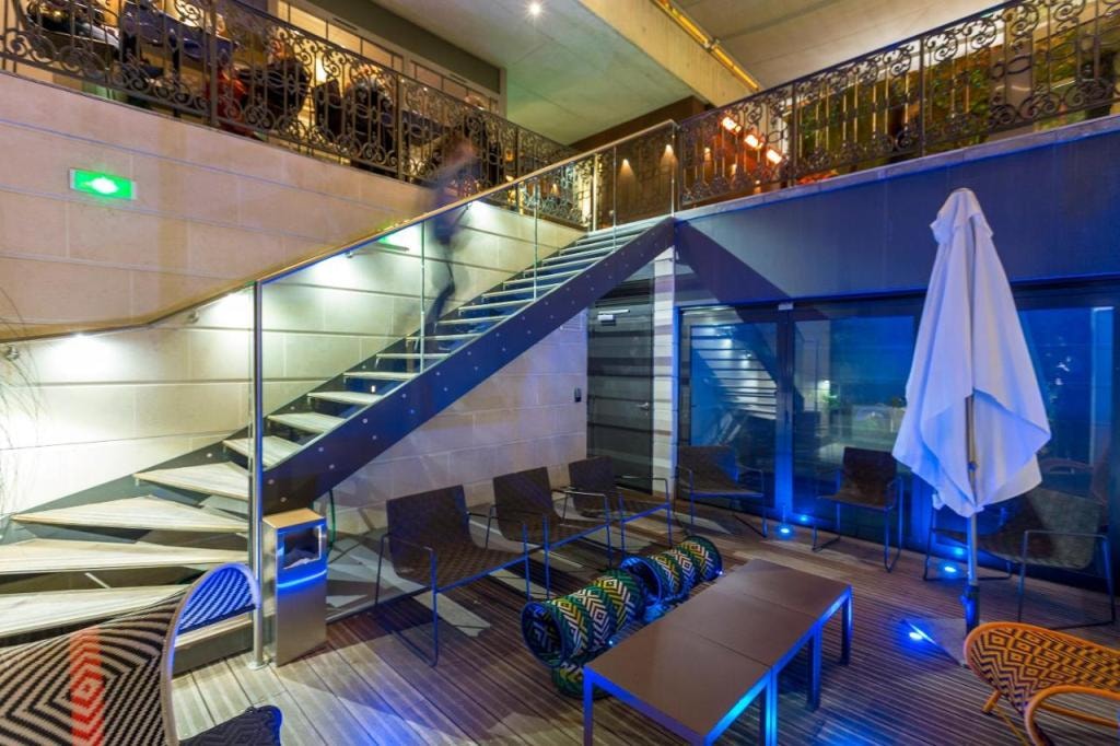 Hotel C2
