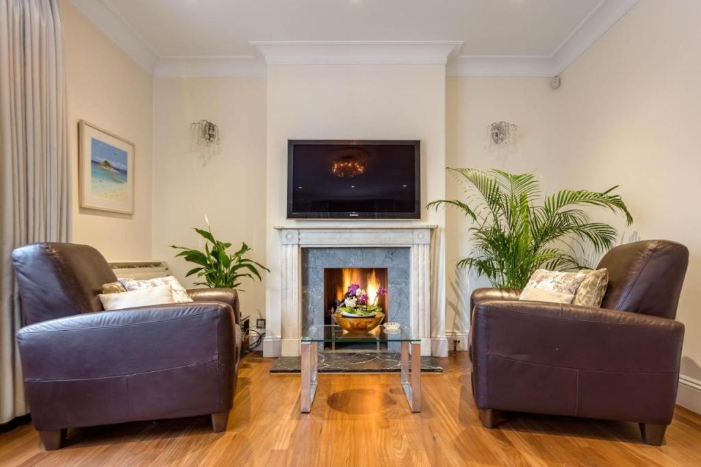 Hyde Park Residence