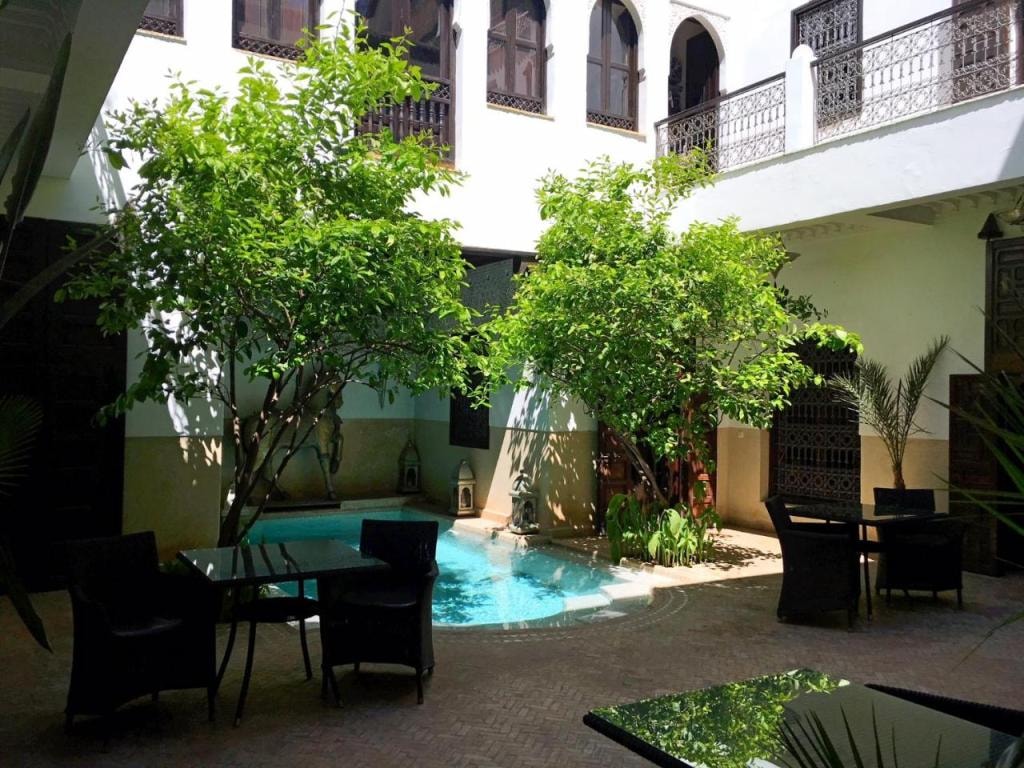 Riad Assakina