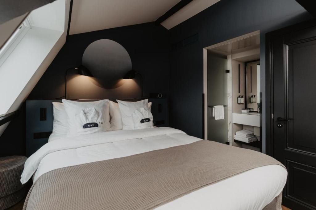 The Nox Hotel