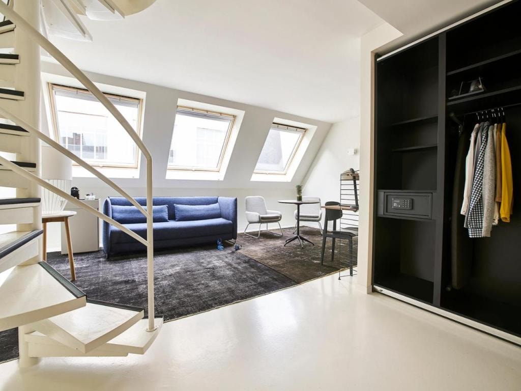9Hotel Sablon
