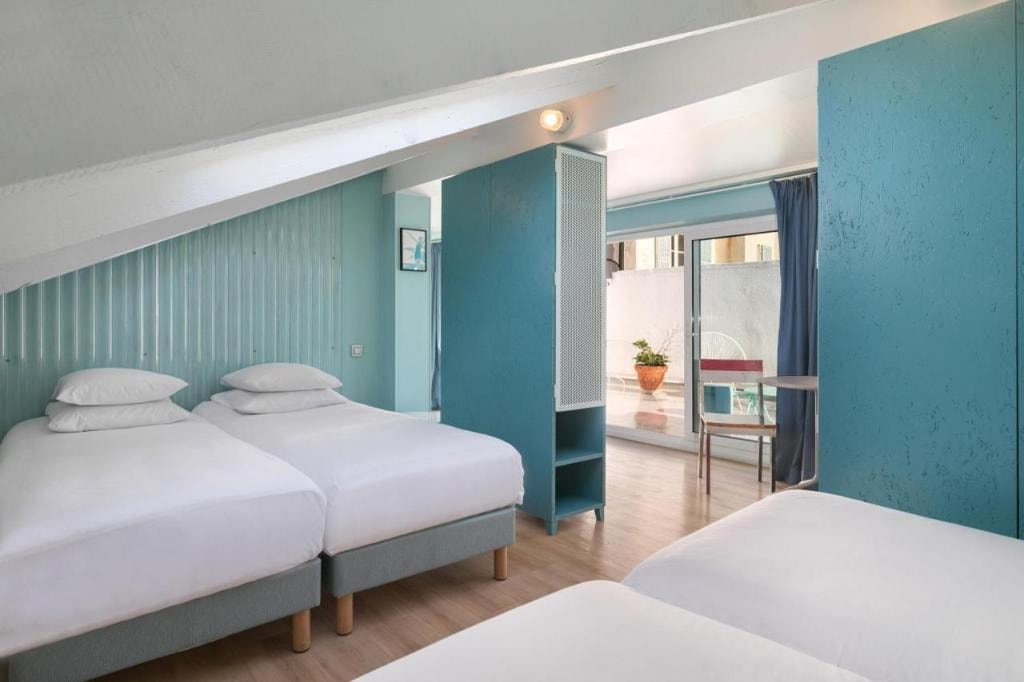 Hostel Ozz Nice