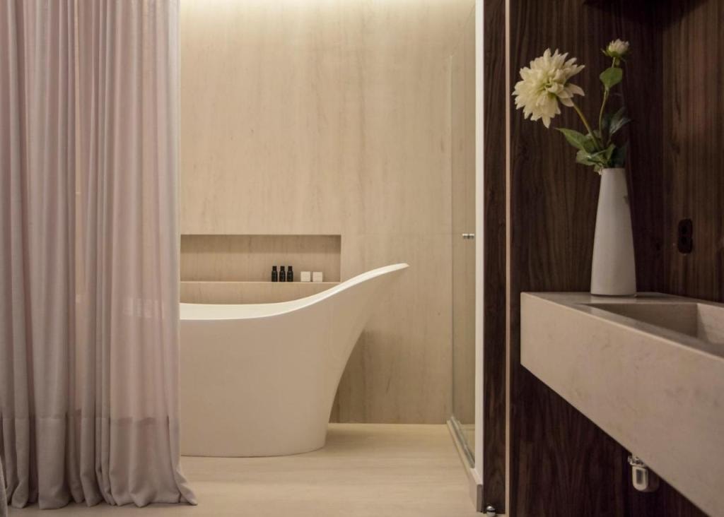 Nomaa Hotel