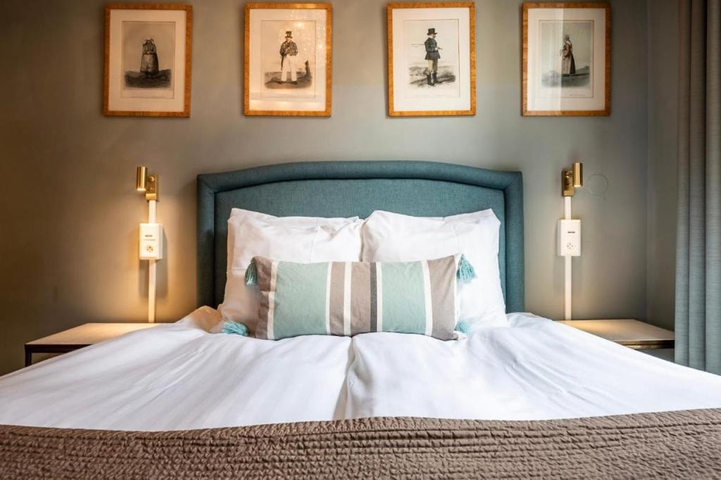 Lady Hamilton Hotel