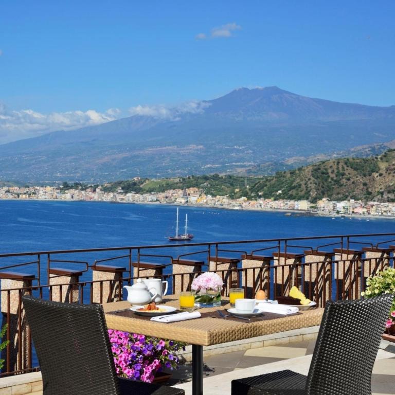 UNA Hotels Capotaormina