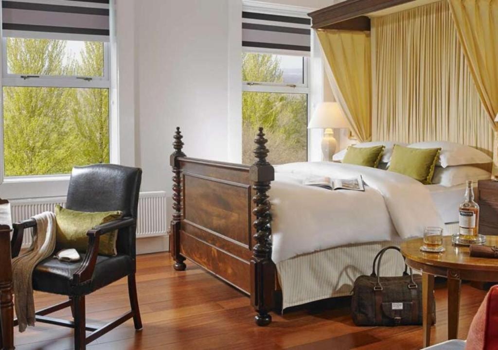 The Dunraven, Adare