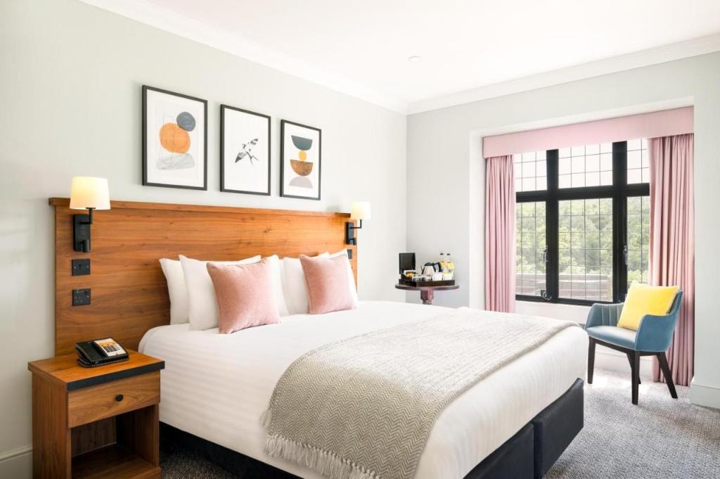 voco Lythe Hill Hotel & Spa by IHG