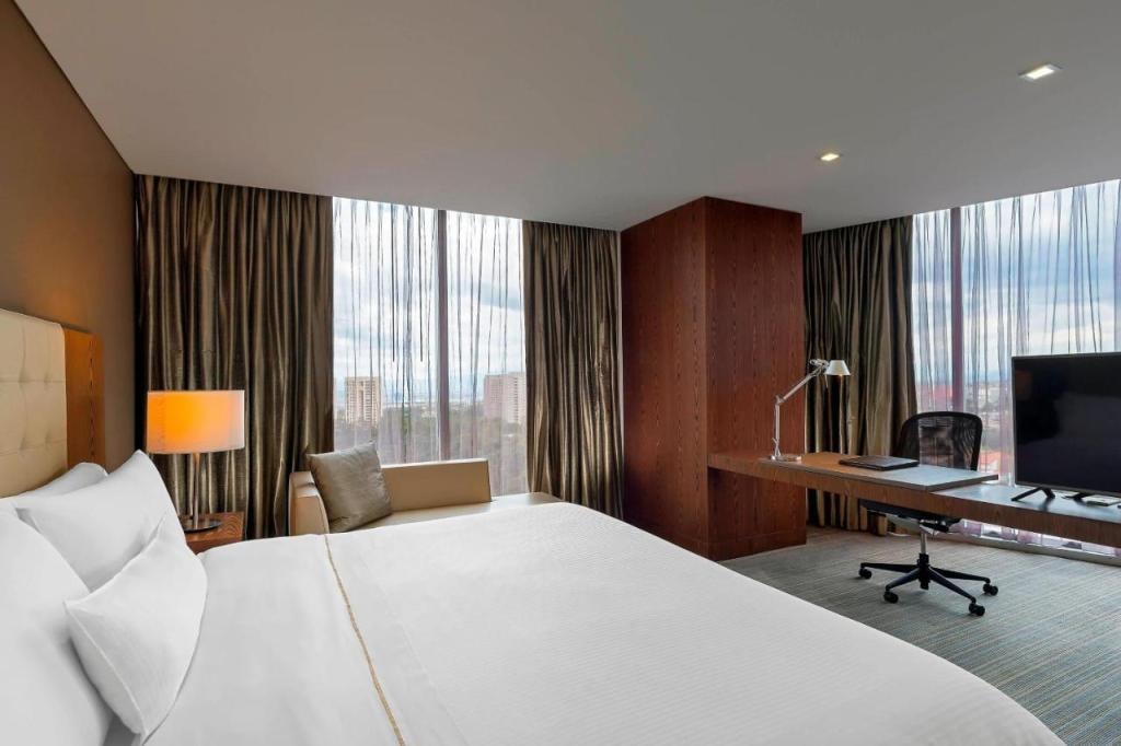 The Westin Santa Fe, Mexico City