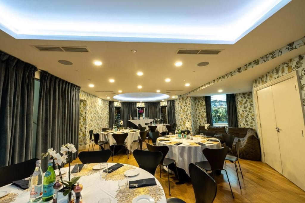 Hotel Xenia, Autograph Collection