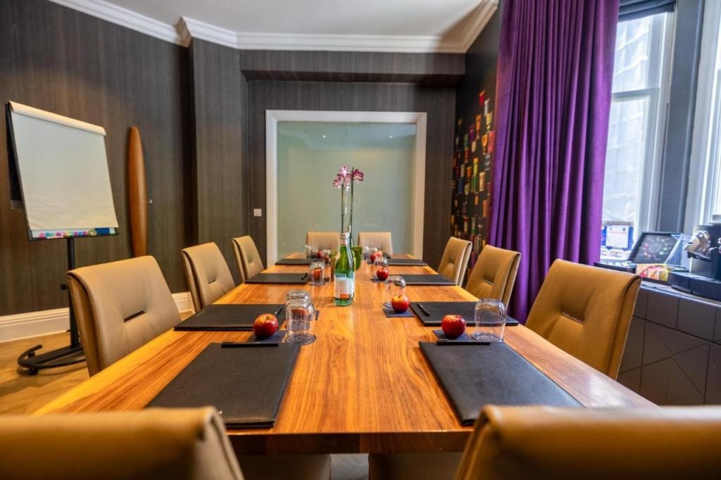 Hotel Xenia, Autograph Collection