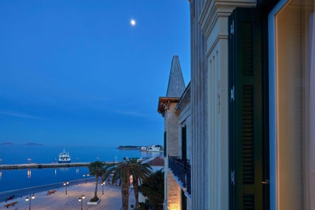 Poseidonion Grand Hotel