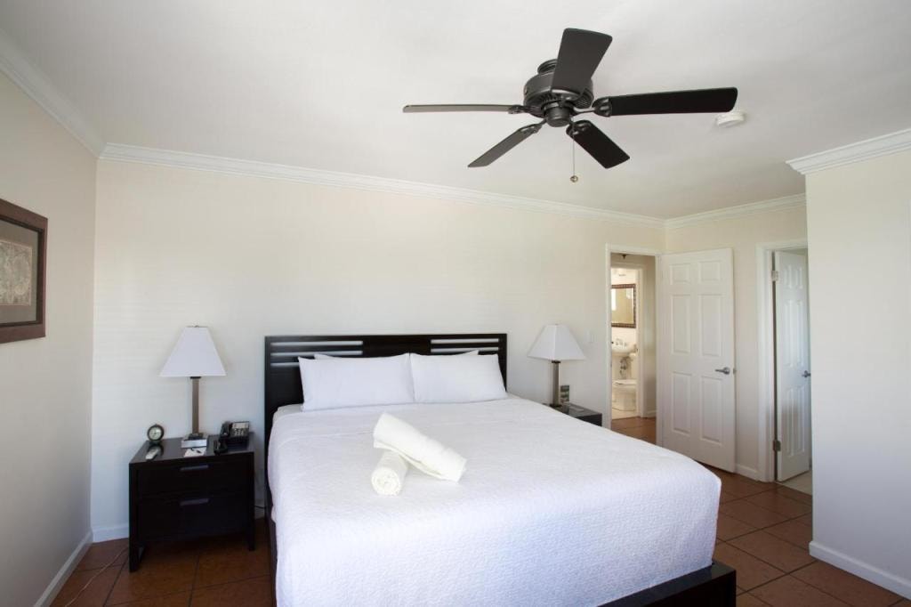 The Grand Resort and Spa &amp; Worthington All Male, Fort Lauderdale, Fort Lauderdale Beach