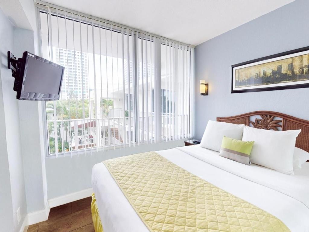 The Grand Resort and Spa &amp; Worthington All Male, Fort Lauderdale, Fort Lauderdale Beach