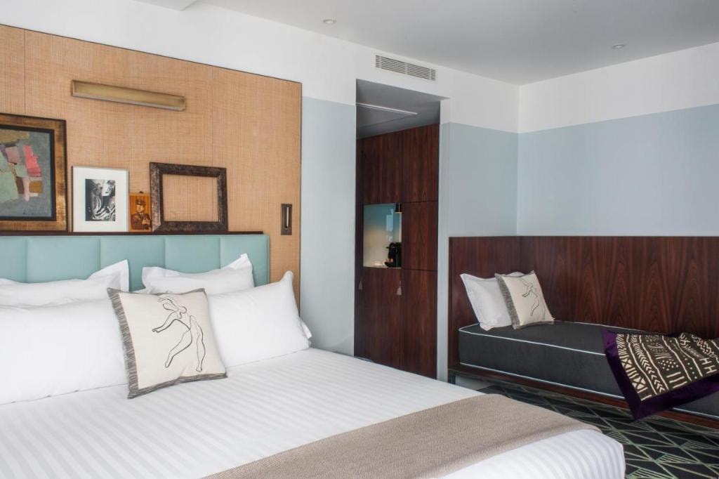 Hotel Eiffel Blomet