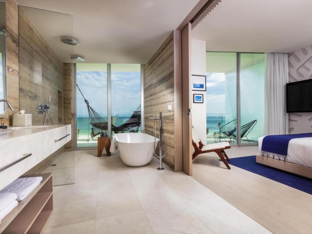 SLS Cancun