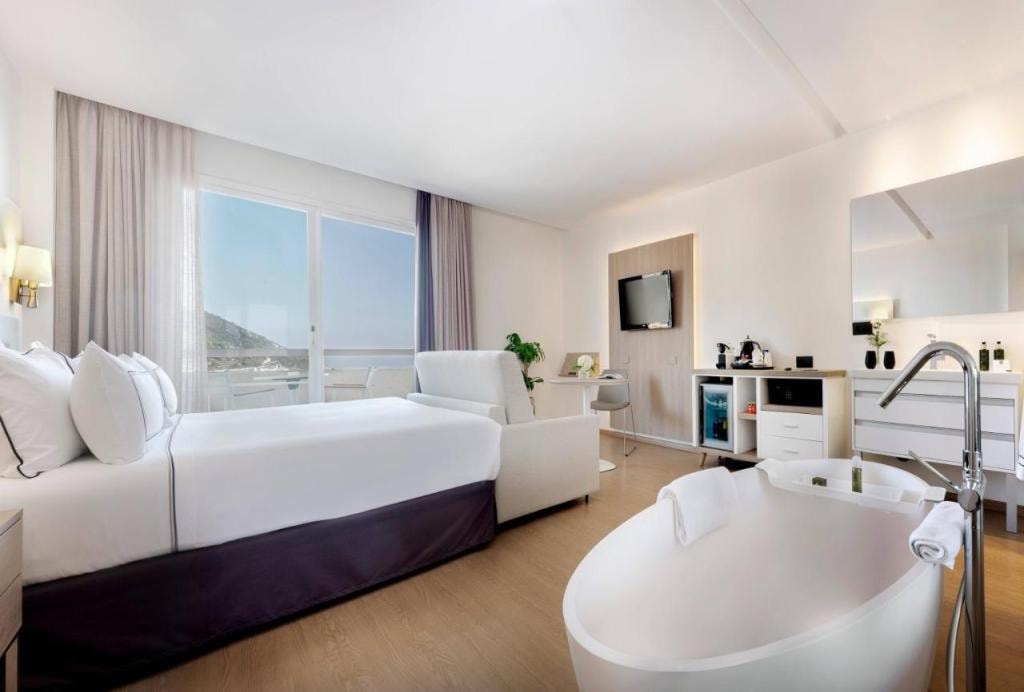 Meliá Sitges, Sitges