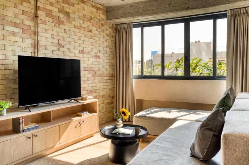 Caliza Roma Residences by Tasman