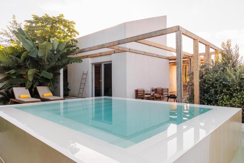 Laranjal Farm House