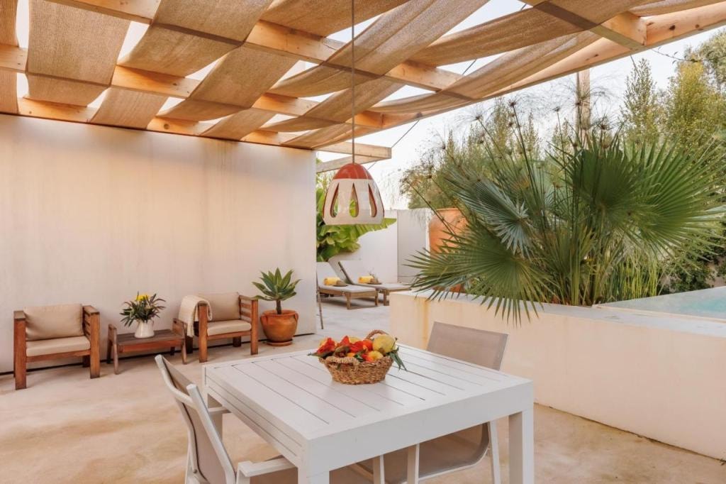 Laranjal Farm House