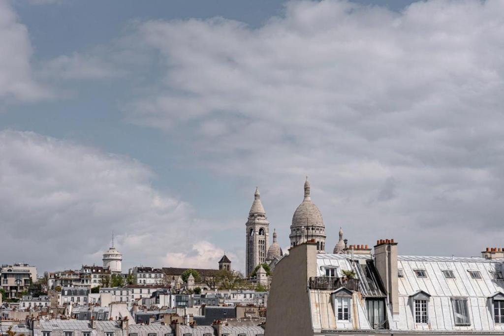 Grand Pigalle Experimental
