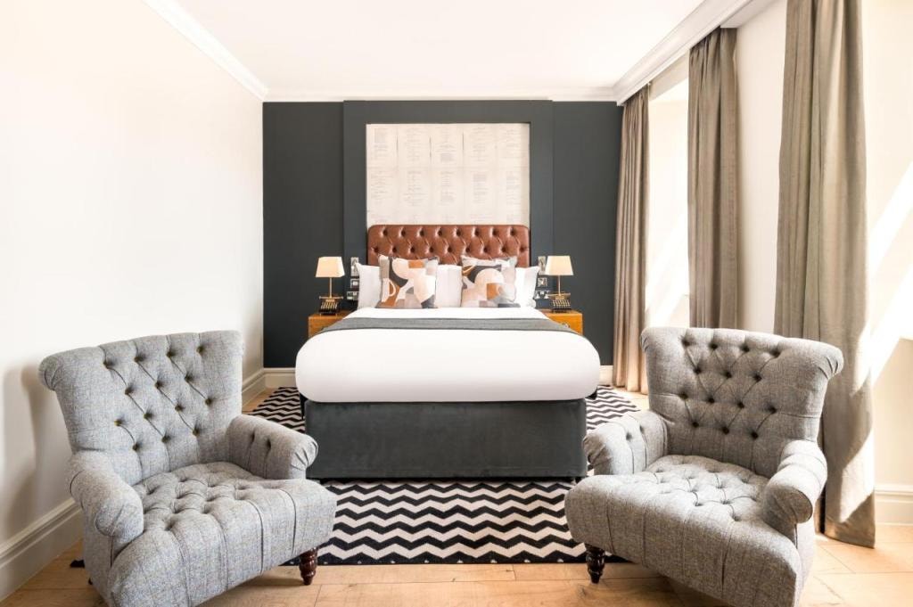 Hotel Indigo - Edinburgh - Princes Street by IHG