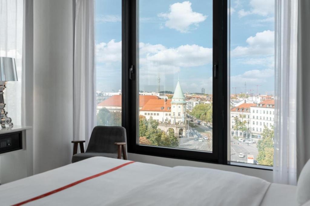 Ruby Lilly Hotel Munich