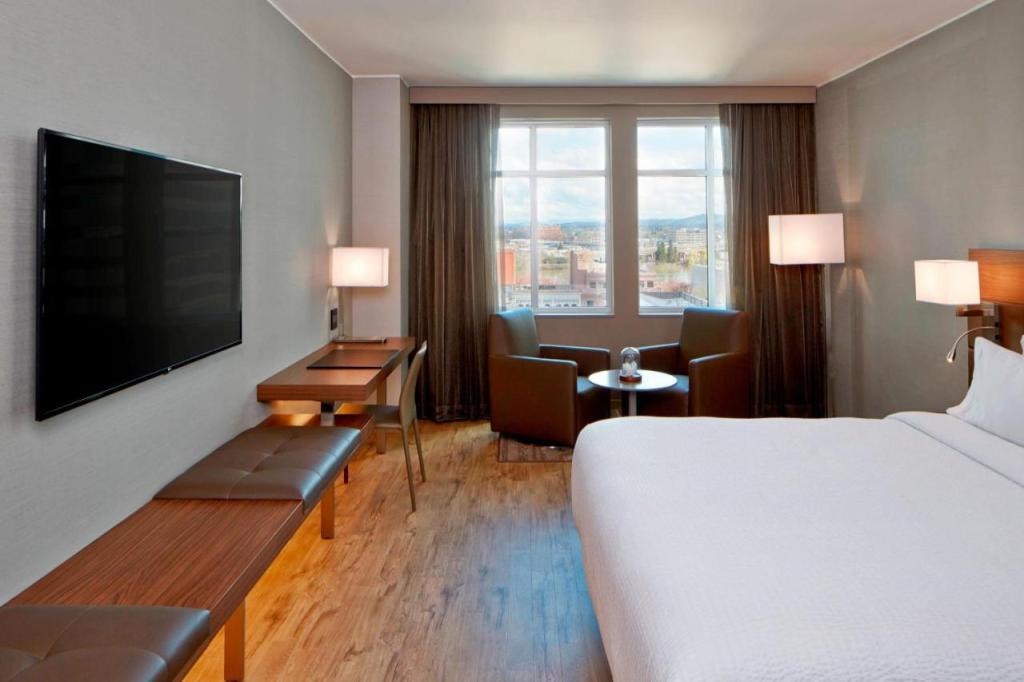 AC Hotel by Marriott Portland Downtown, OR
