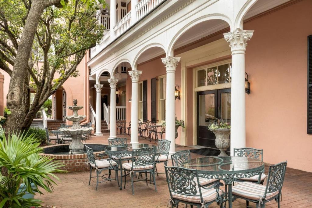 Meeting Street Inn
