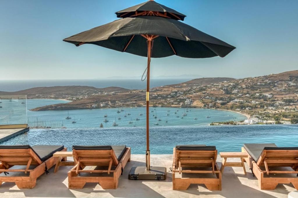 PAREA Blue Zone - Adults Only