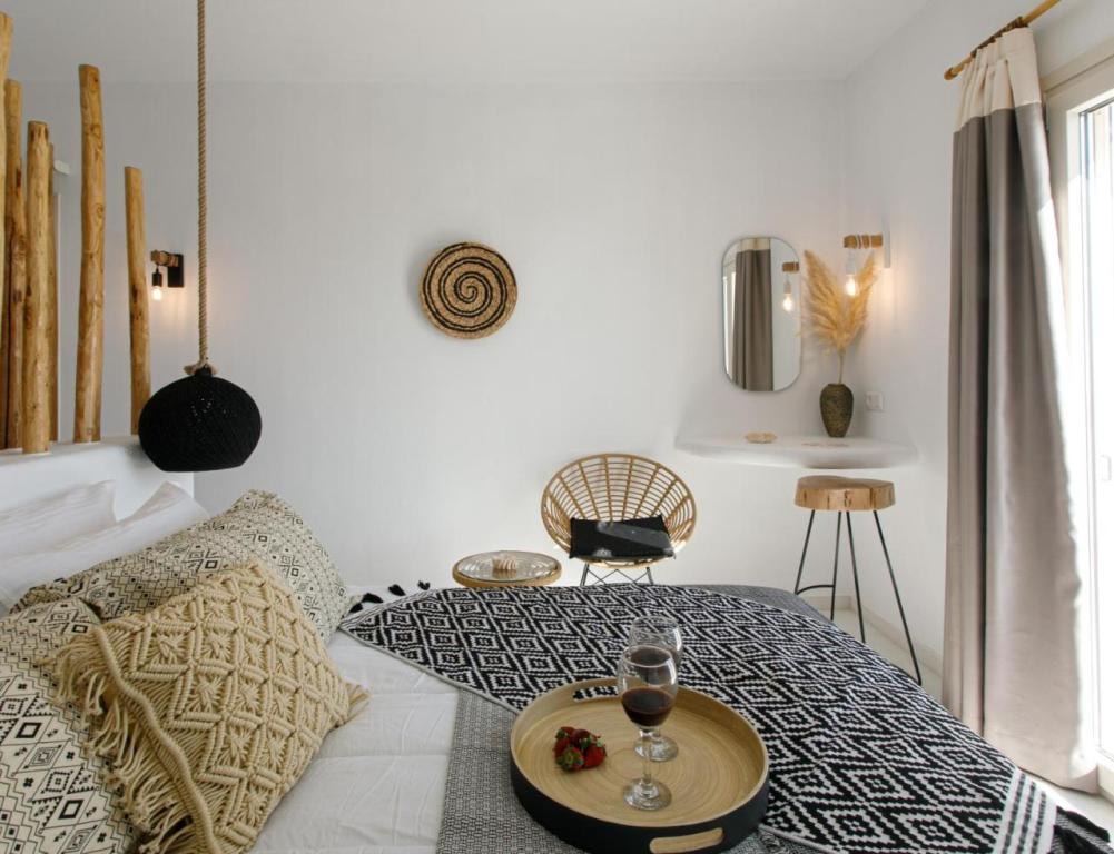 Naxos Earth Suites