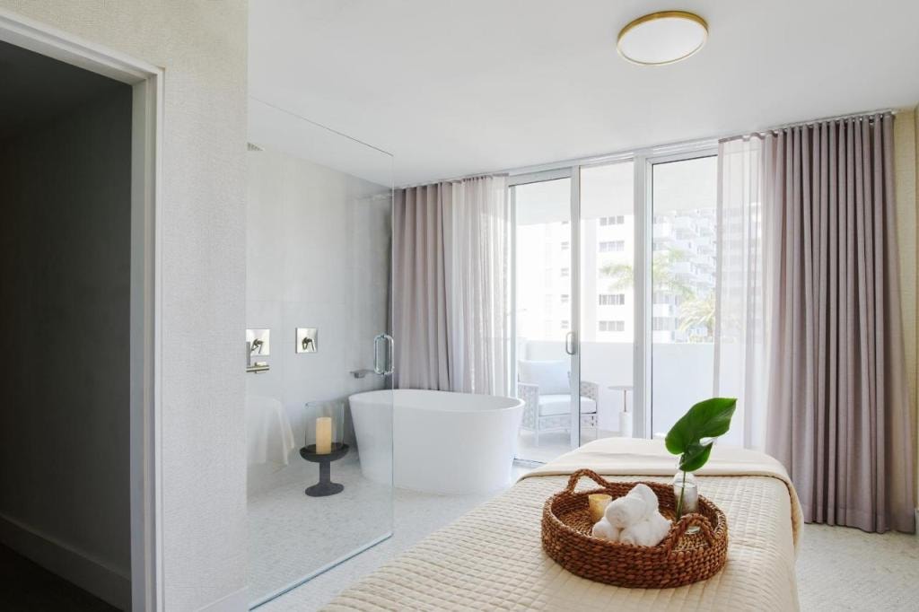 Mondrian South Beach