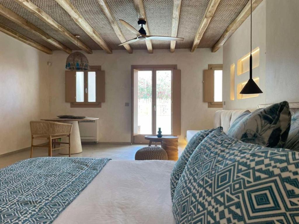 Opalia Suites