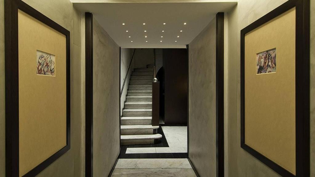 Intown Luxury House