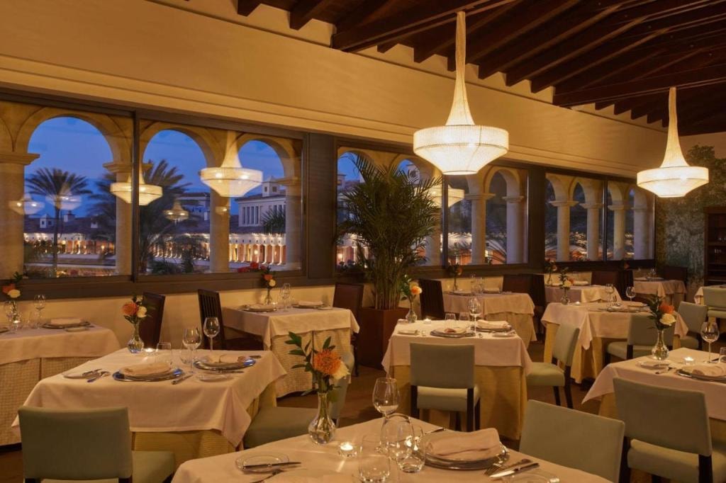 Secrets Bahía Real Resort & Spa Adults only