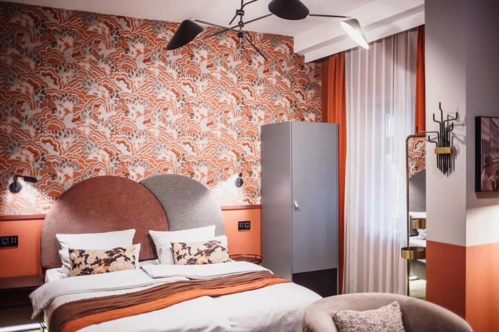 The Circus Hotel
