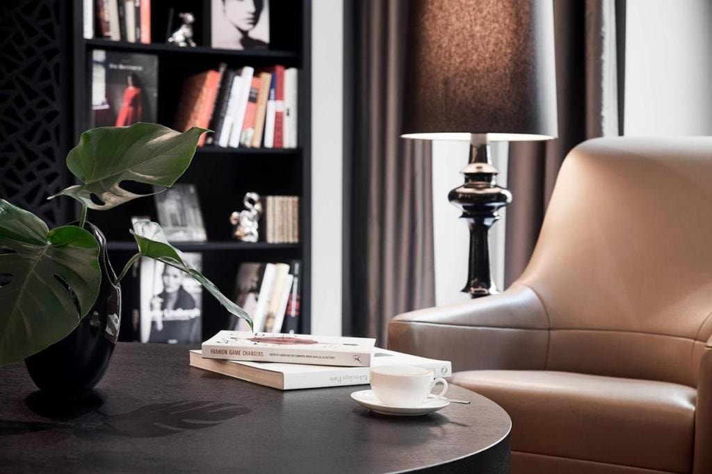 Roomers Berlin Steinplatz, Autograph Collection